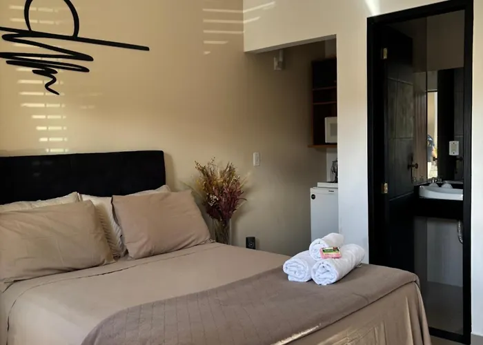 Suíte 101- Espaço Praia Aptos Angra dos Reis
